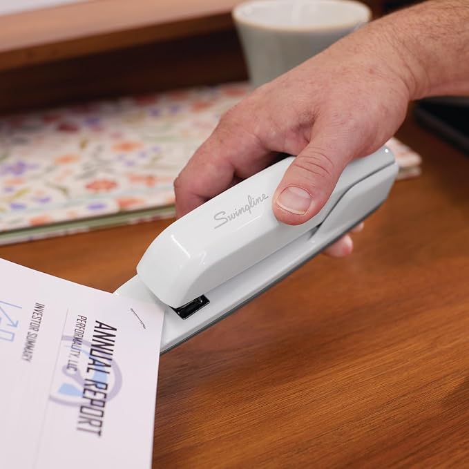 Swingline Stapler, 30 Sheet Capacity, 747 Business Stapler, Jam Free, Metal, Arctic White (S7074738)
