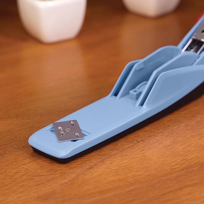 Swingline Stapler, 20 Sheet Capacity, 545 Desktop Stapler, Electric Blue (S7054511)