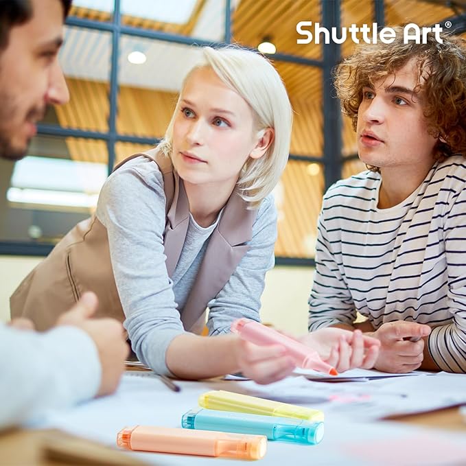 Shuttle Art Pastel Highlighters, 8 Assorted Macaron Colors Highlighter Pens, Chisel Tip Dry-Quickly Non-Toxic Highlighter Markers for Adults Kids Highlighting in the Home School Office