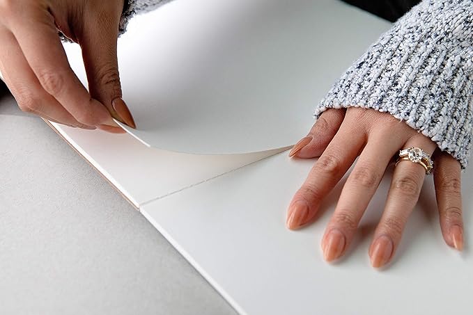 Strathmore 300 Series Drawing Paper Pad, Glue Bound, 9x12 inches, 50 Sheets (70lb/114g) - Artist Paper for Adults and Students - Charcoal, Colored Pencil, Ink, Pastel, Marker