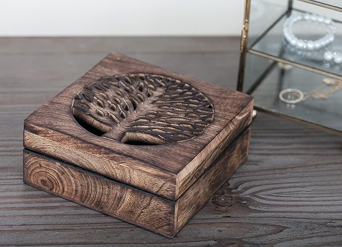 Deco 79 Wood Tree Handmade Decorative Box Decorative Keepsake Boxes with Hinged Lid, Set of 3 Storage Boxes, Brown