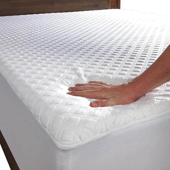 SafeRest Sleepure Waterproof Mattress Protector Queen Size - Viscose Derived from Bamboo - Fitted with Stretchable Pockets - Machine Washable Cotton Queen Mattress Cover for Bed
