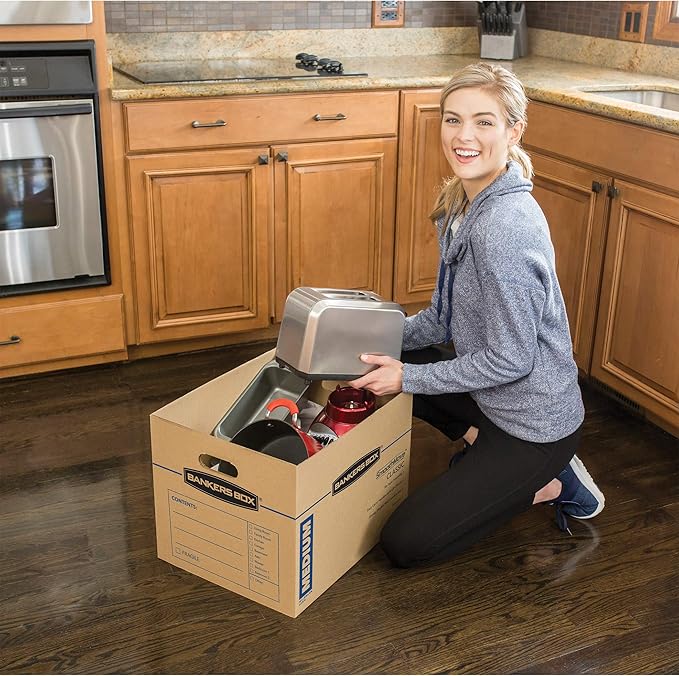 Bankers Box Medium Classic Moving Box 20 Pack, Reinforced Handles, Tape-Free Assembly, Box with Lid, 19-in x 14.5-in x 15.5-in (8817202)